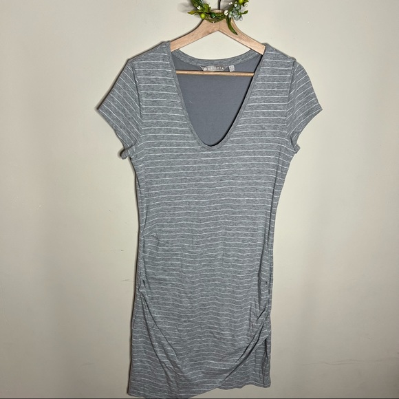 ATHLETA CENTRAL STRIPE GRAY RUCHED DRESS SIZE MEDIUM - Picture 2 of 6
